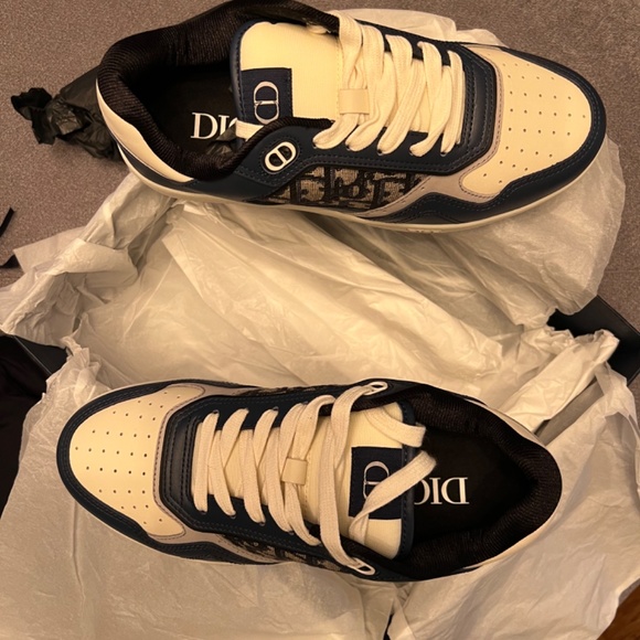 Dior - Picture 8 of 9